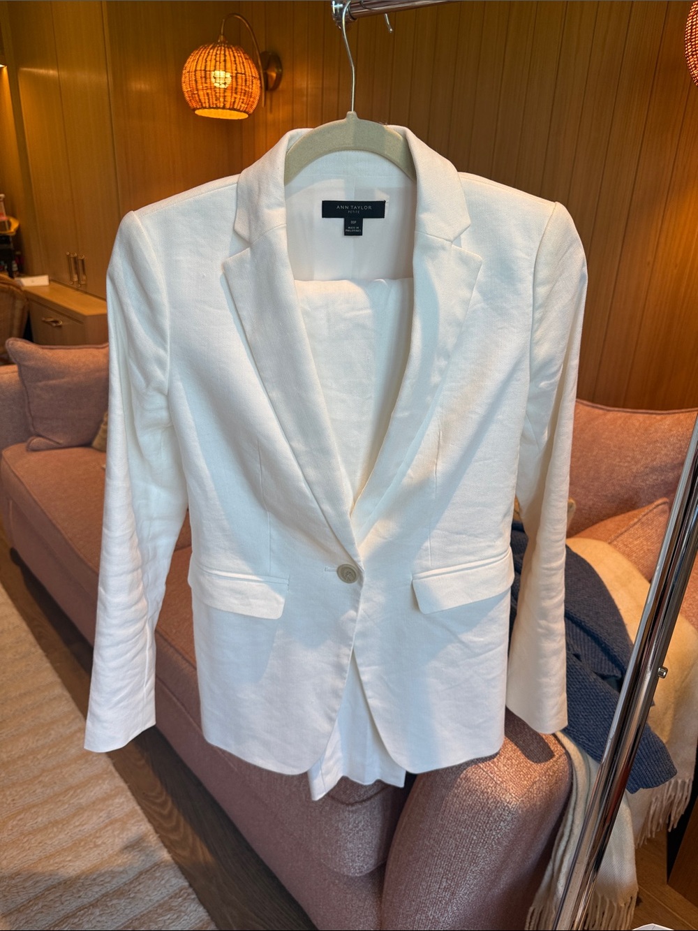 Ann Taylor White Single-Button Tailored Blazer